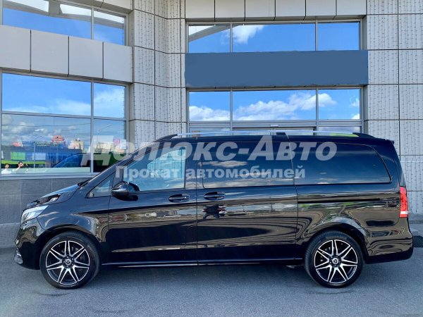 Мерседес V-класс AMG 6 мест